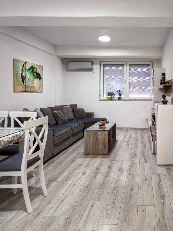 Pb Apartment Ohrid Bagian luar foto