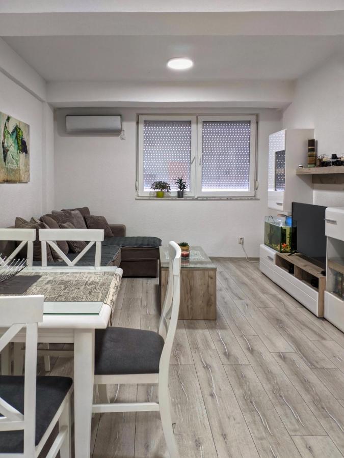 Pb Apartment Ohrid Bagian luar foto